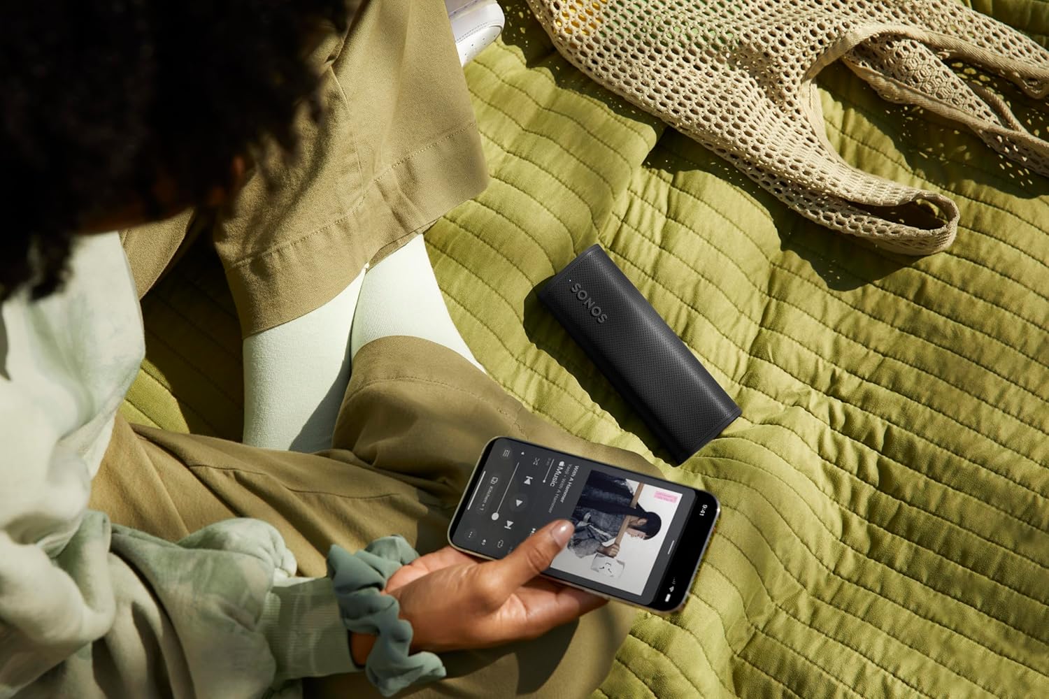 Sonos Roam 2 Portable Waterproof Bluetooth Speaker White | ROAM2R21