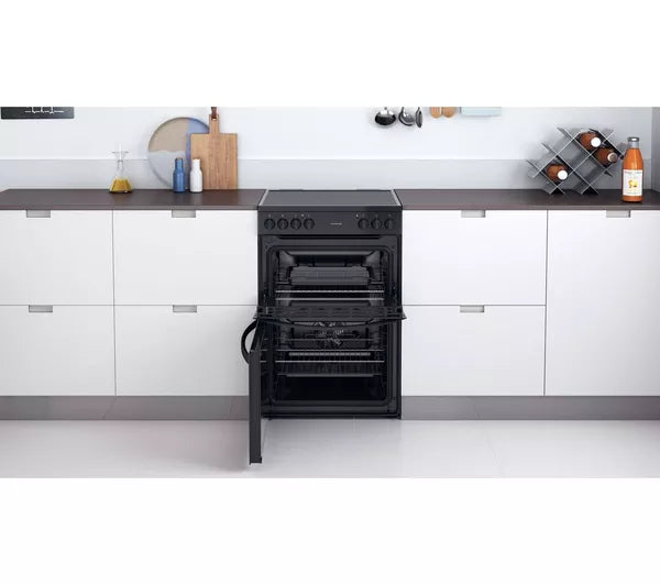 Indesit 60 cm Electric Ceramic Cooker Black | ID67V9KMB