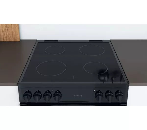 Indesit 60 cm Electric Ceramic Cooker Black | ID67V9KMB