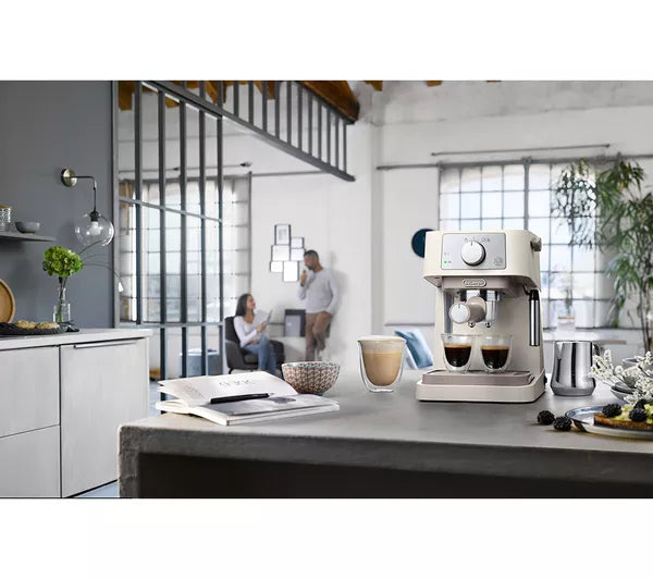 DeLonghi Stilosa Espresso Coffee Machine Cream | EC260.CR