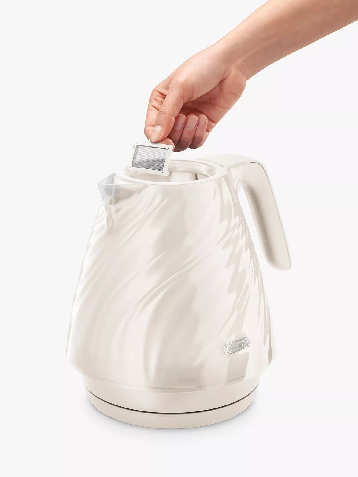 DeLonghi Ballerina Seta 1.7L Kettle Silk Cream | KBDS3001.CR