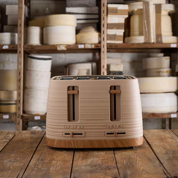 Morphy Richards Clay 4 Slice Toaster Brown | 243100