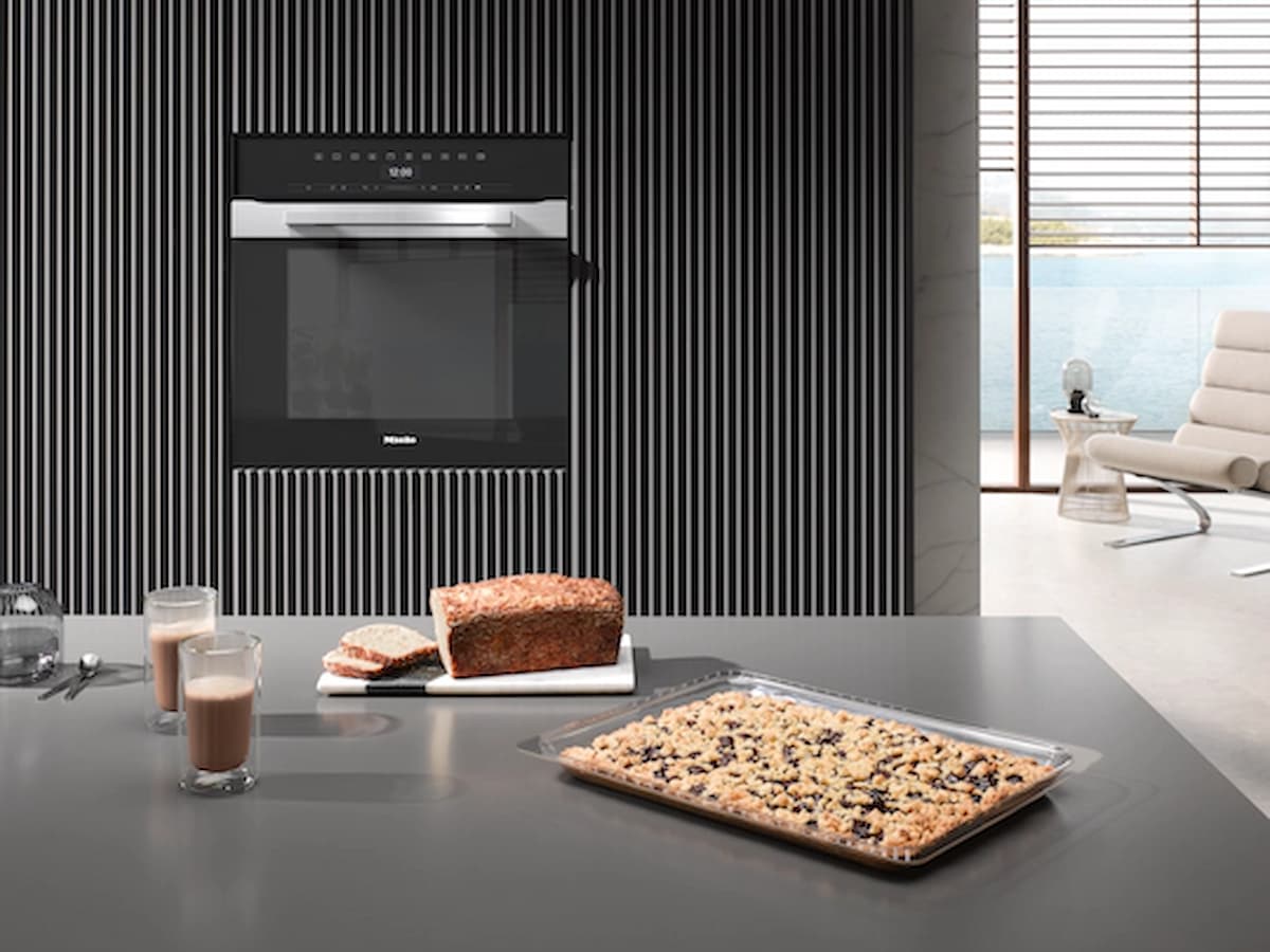 Miele Oven H7464-11093610