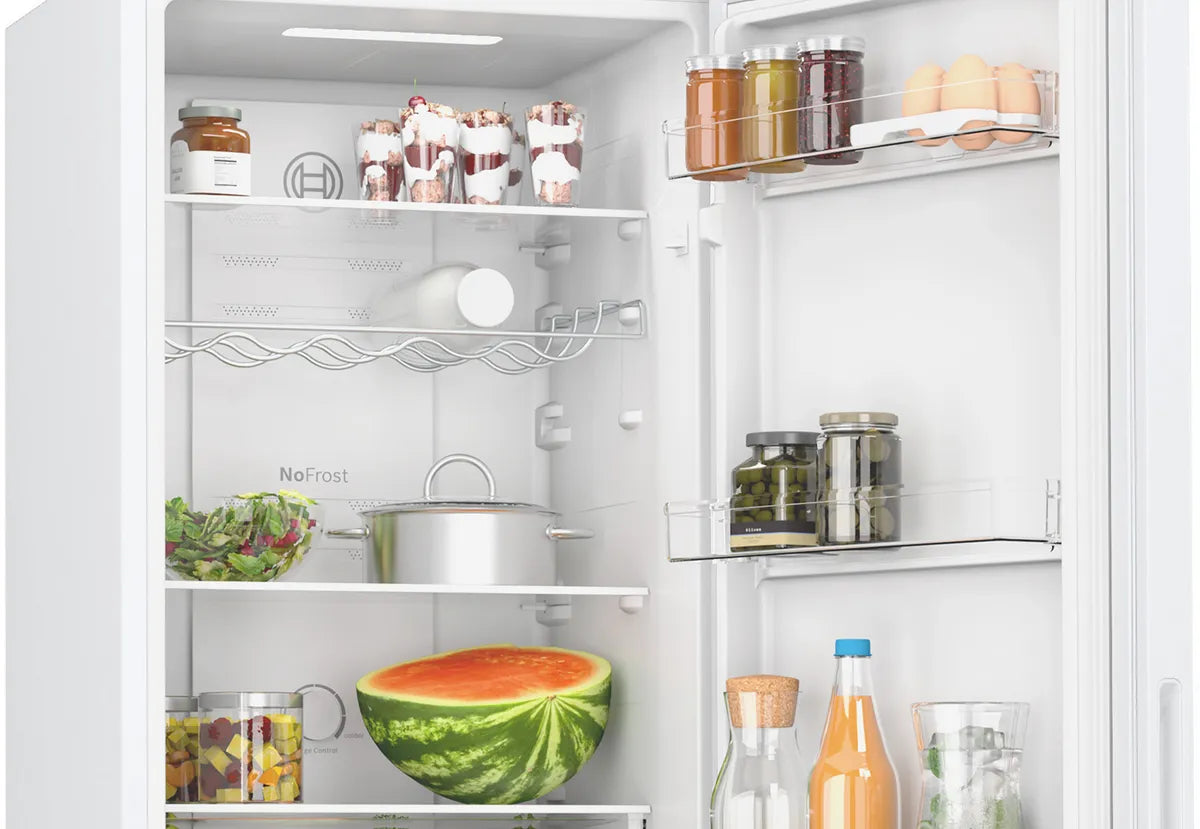 Bosch Series 2 Freestanding Fridge Freezer White | KGN27NWEAG