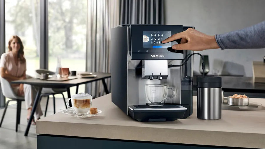 SIEMENS EQ700 Smart Bean to Cup Coffee Machine Graphite | TP715GB1