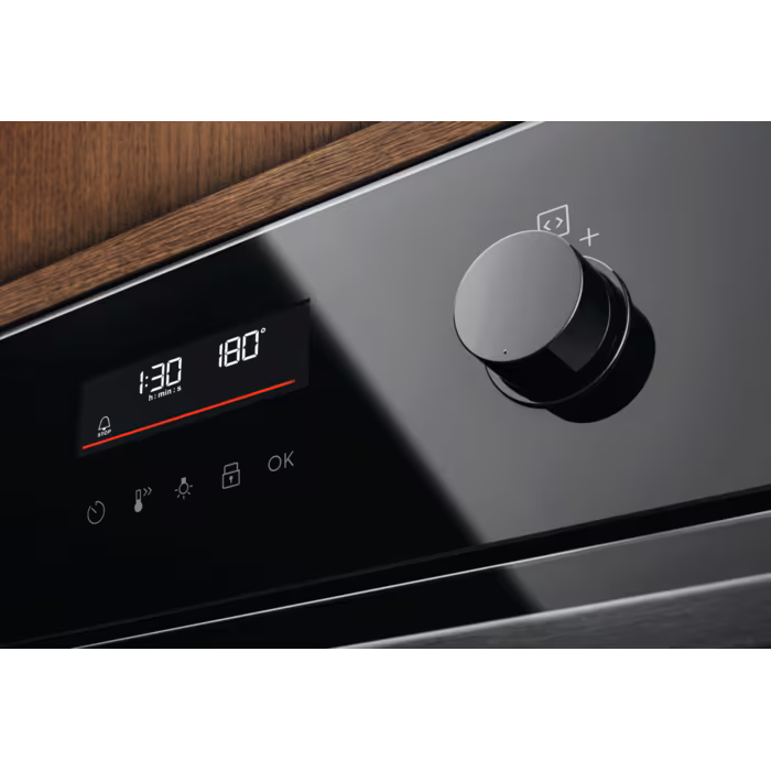 Electrolux 700 AirFry Bulit In Single Pyrolytic Oven Black | EOM6P46K