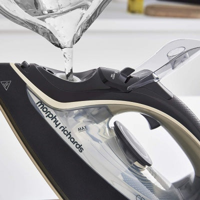 Morphy Richards Steam Iron Crystal Clear Water Tank 300302
