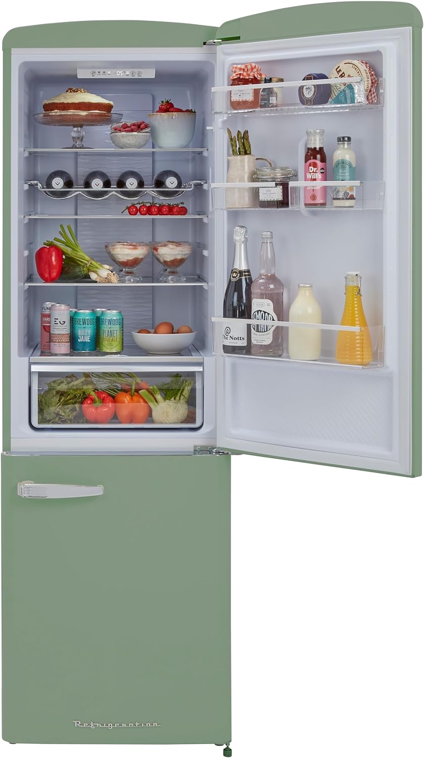 CDA Retro 60cm freestanding 60/40 fridge freezer l Florence Meadow