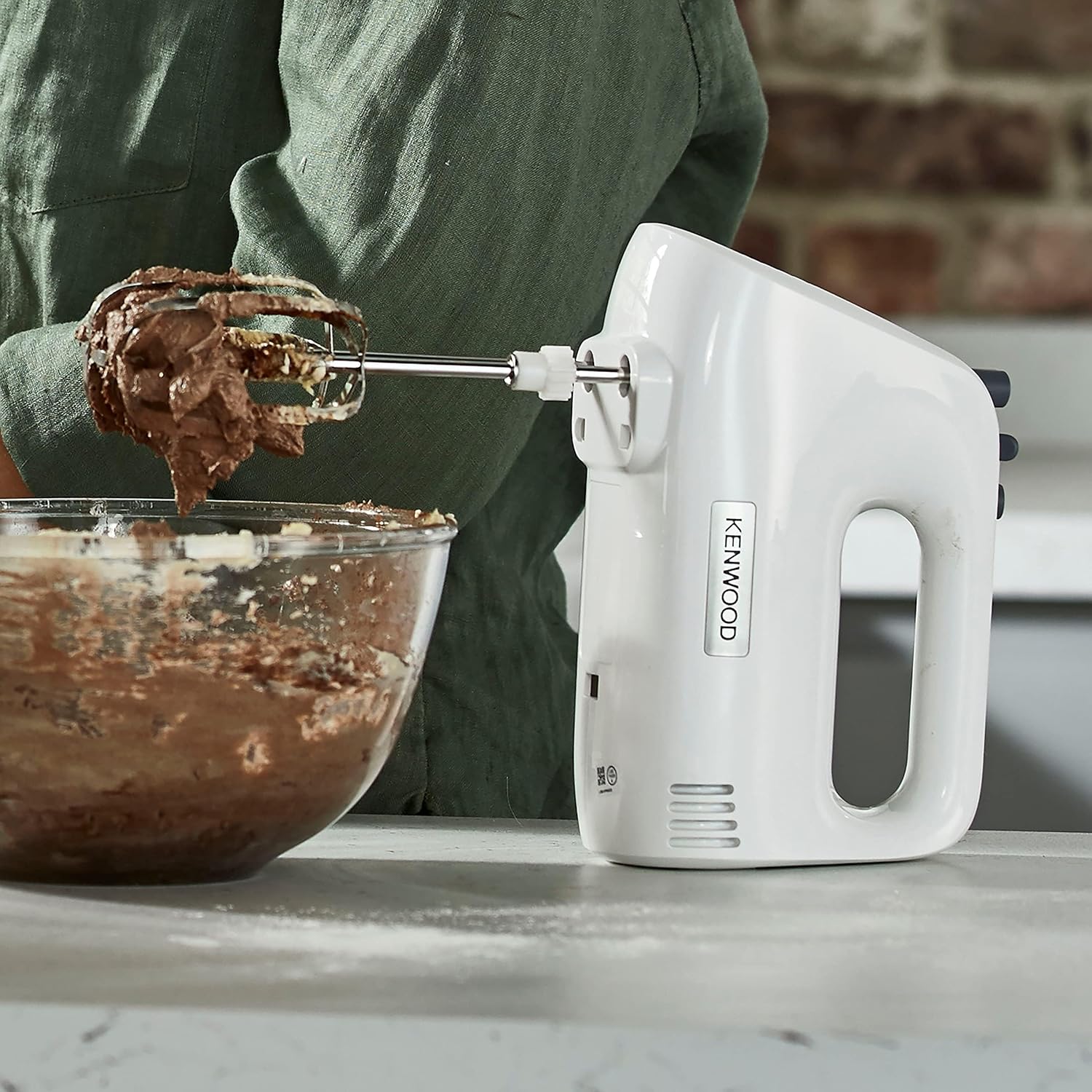 Kenwood Lite Hand Mixer White | HMP30.A0WH
