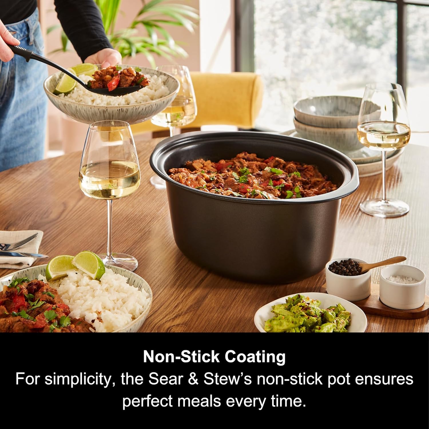 Morphy Richards Accents 6.5L Sear & Stew Slow Cooker Red | 461026