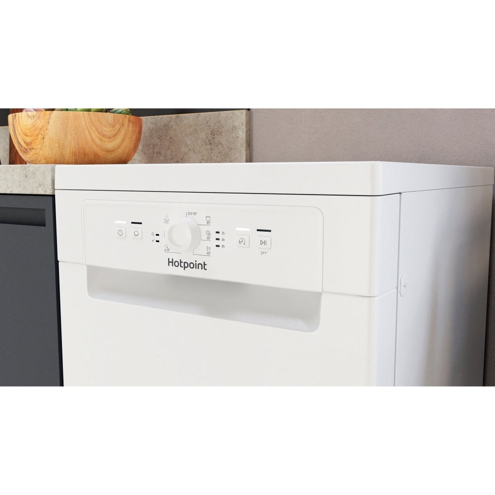 Hotpoint Slimline Dishwasher 9 Place Settings White | HF9E1B19UK