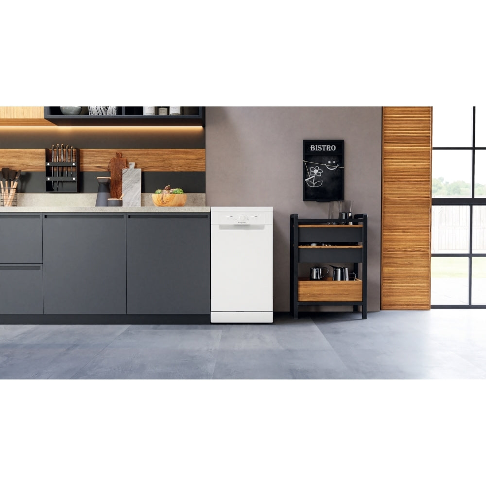 Hotpoint Slimline Dishwasher 9 Place Settings White | HF9E1B19UK