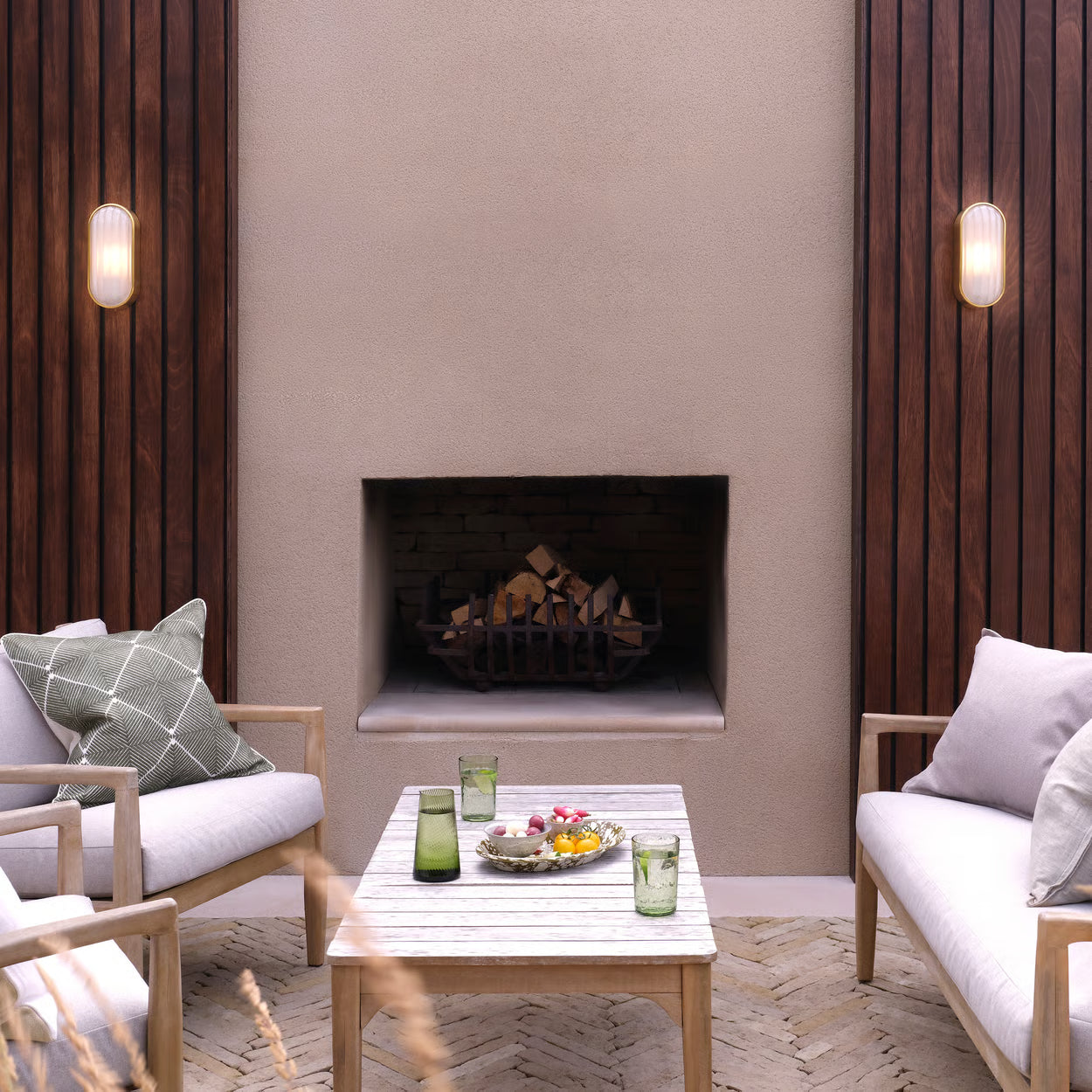 Montreal Oval Coastal Outdoor Wall Light PVD Brushed Brass | 1032019