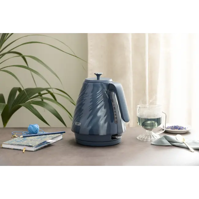 DeLonghi Ballerina Seta Kettle Blue | KBDS3001.BL