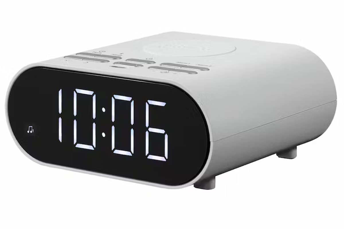 Ortus Charge Clock Radio - White | ORTUSCHARGEWH
