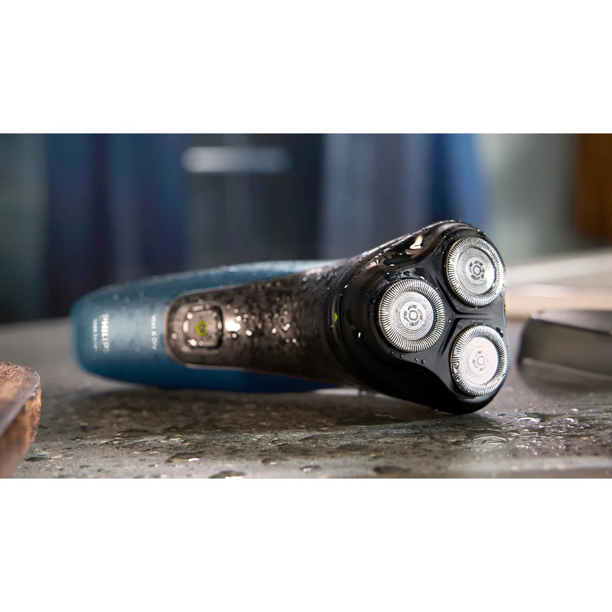 Philips Series 1000 Wet or Dry Electric Shaver | S1151/00