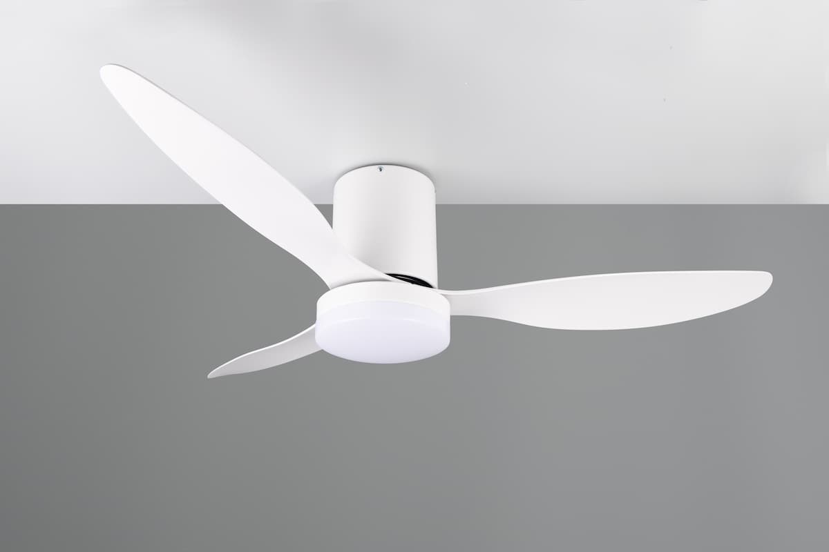 TRIO GöTEBORG CEILING FAN WITH LED LIGHT – R64202131