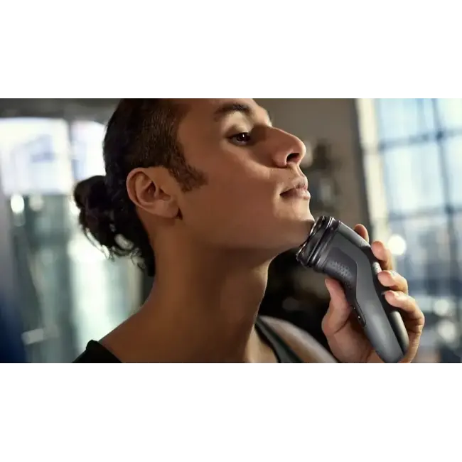 Philips Wet & Dry Electric Shaver 1000 Series | S1142-00