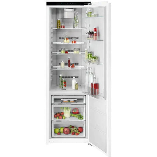 AEG 9000 Series Integrated Fridge | NSK9Z181EC