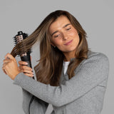 Remington One Power Dry and Smooth Heated Hair Brush | AS6077U51 thumbnail 3