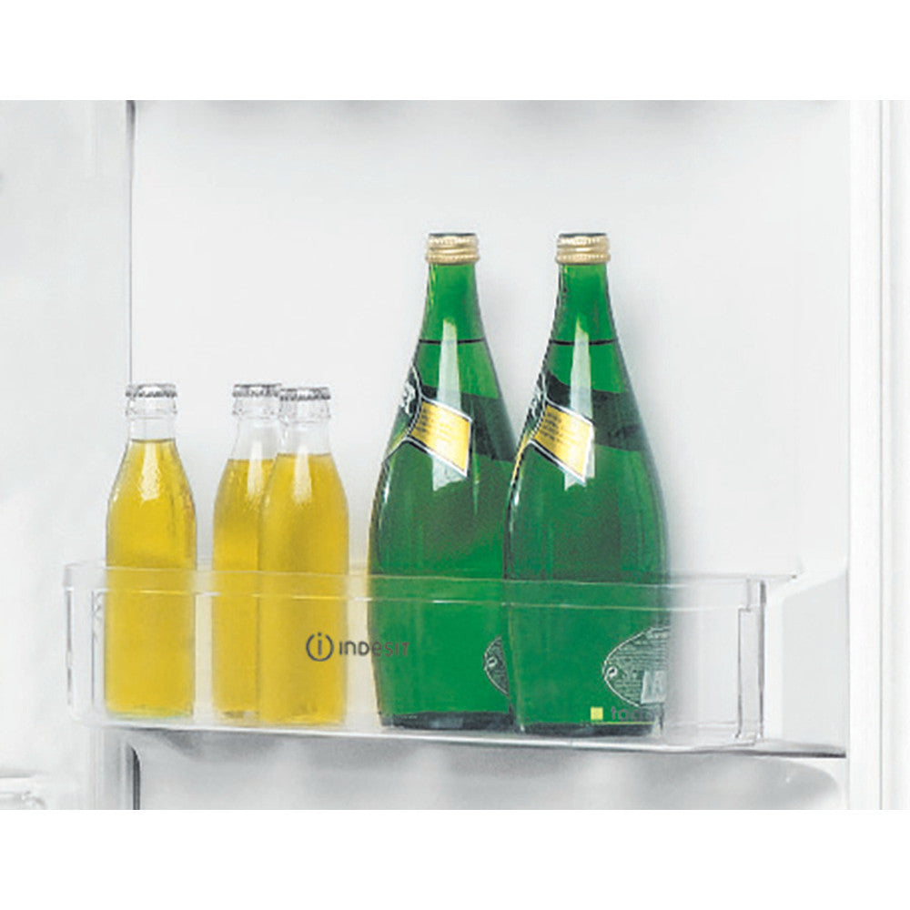 Indesit Low Frost Integrated 70/30 Fridge Freezer | BI18A2DIUK