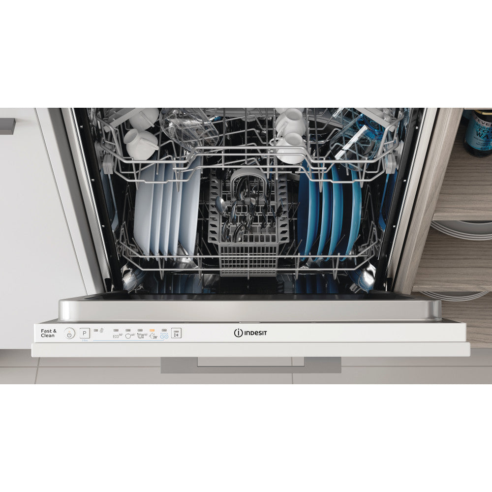 Indesit Push&Go Full Size Integrated Dishwasher | D2IHL326UK