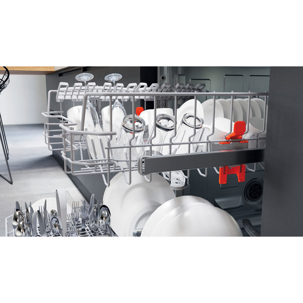 Hotpoint Dishwasher Semi-Integrated Black | H3BL626BUK