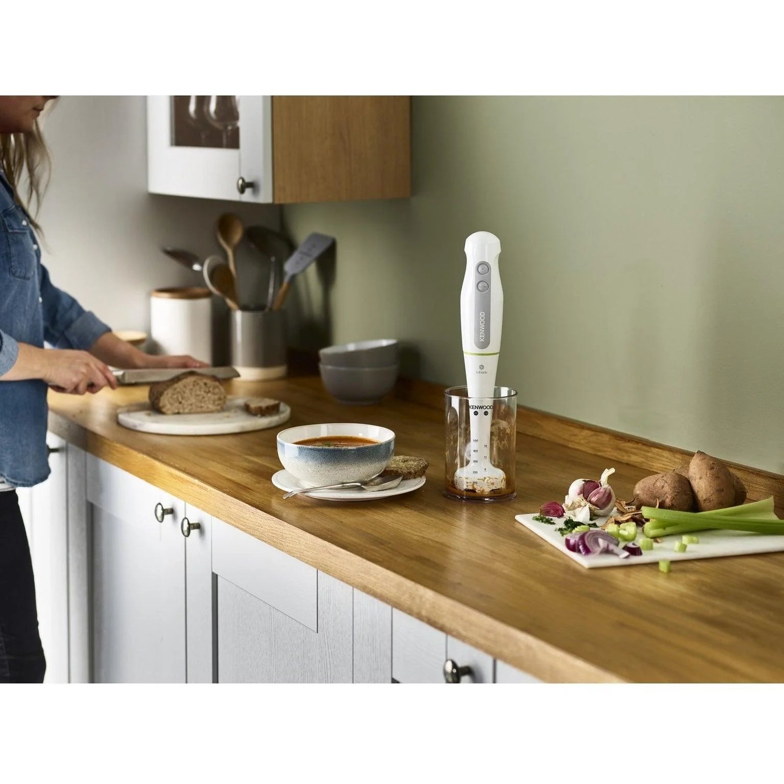 Kenwood 600W Triblade Hand Blender White & Green | HDP100WG