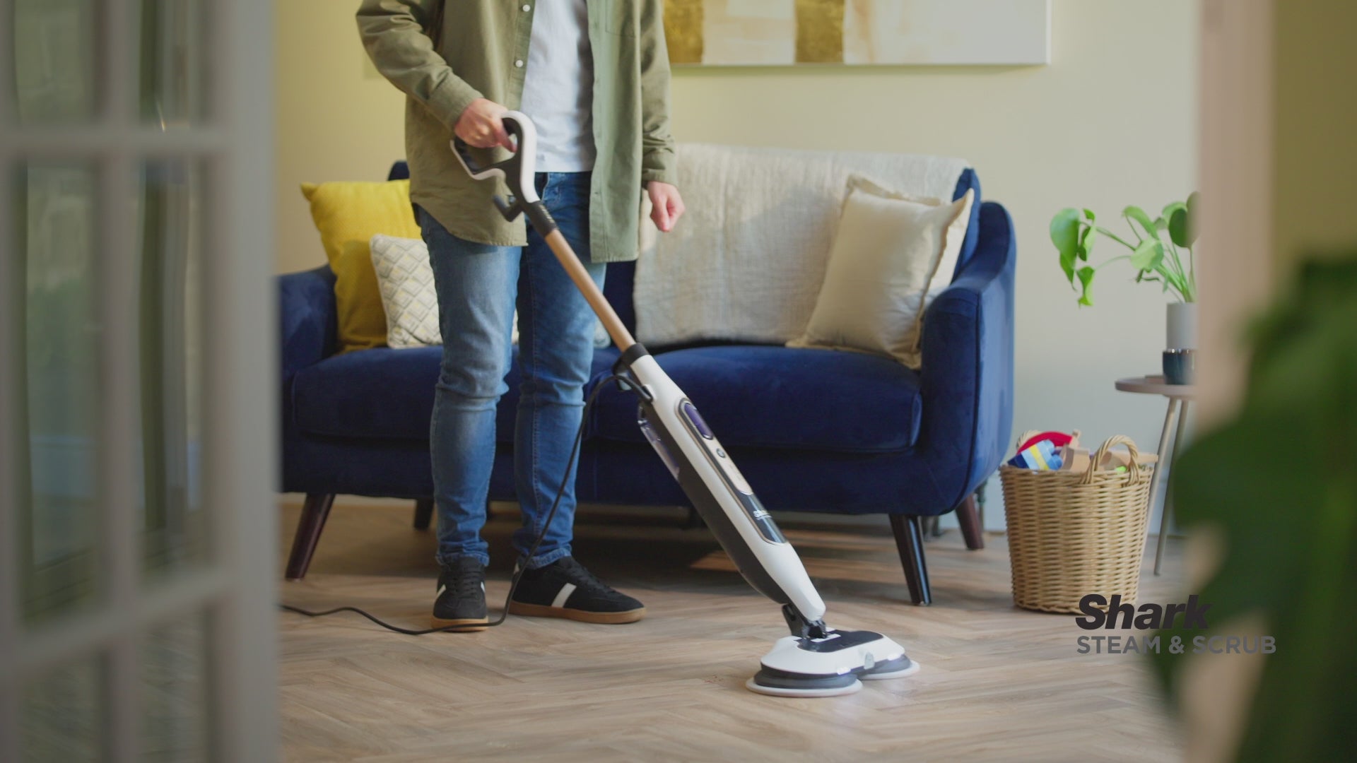 Shark Steam & Scrub Automatic Steam Mop with Steam Blaster | S8201UK