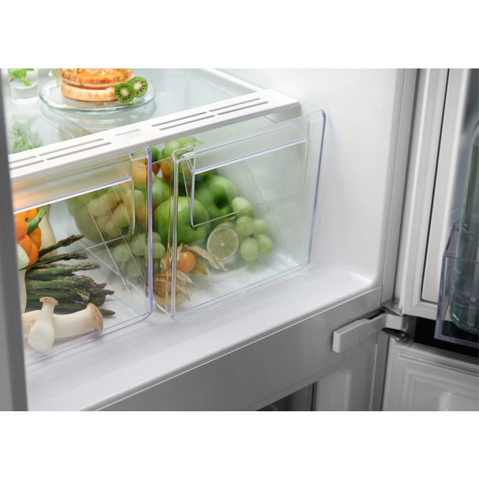 Electrolux Integrated Fridge Freezer No Frost l LNT6NE18S