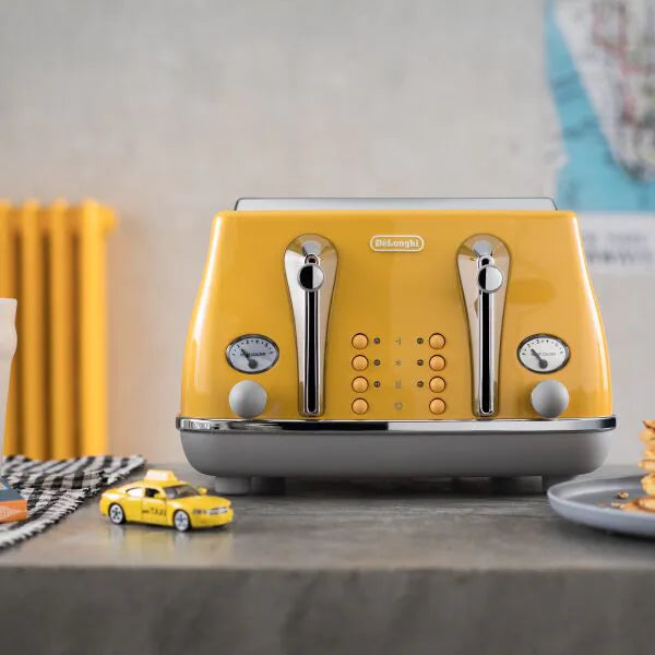 DeLonghi, Icona Capitals, 4 Slice Toaster, Yellow, CTOC4003Y - Peter Murphy Lighting & Electrical Ltd