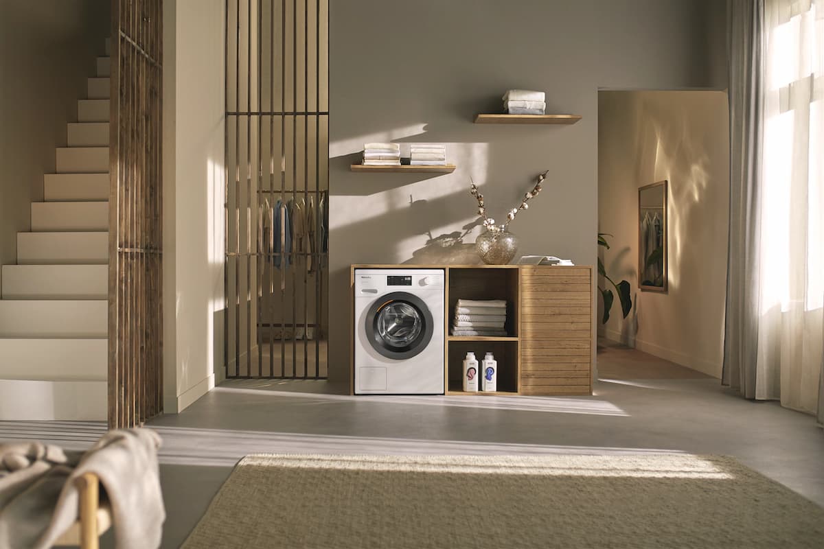 Miele, 8Kg, 1400 Spin, Washing Machine, White | WED025WCS