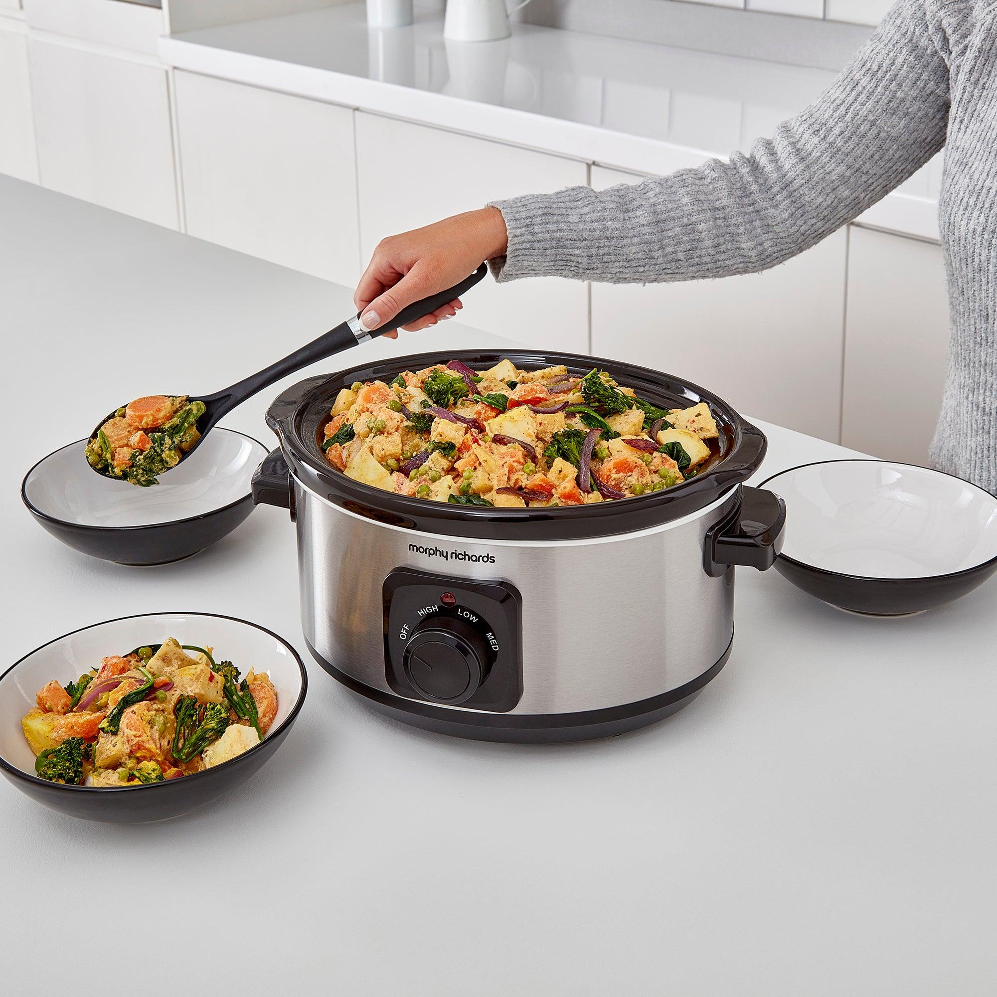 Morphy Richards 460017 Oval Slow Cooker 3.5L Polished Stainless Steel - Peter Murphy Lighting & Electrical Ltd